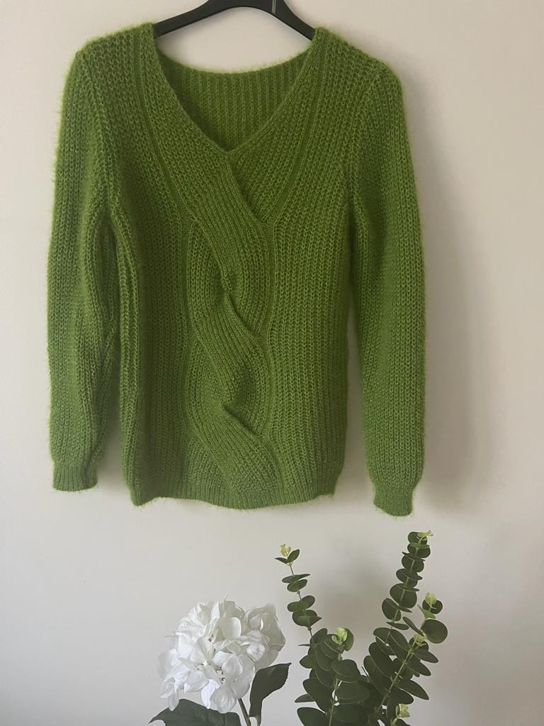 Gray Pull maille avec Mohair torsade Vert Asperge